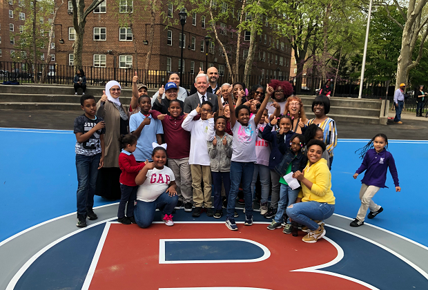 Ravenswood basketball court