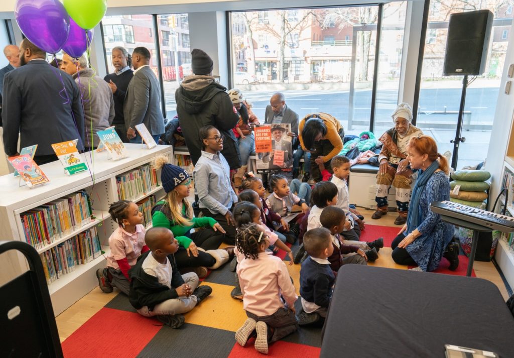 new Macomb’s Bridge Library