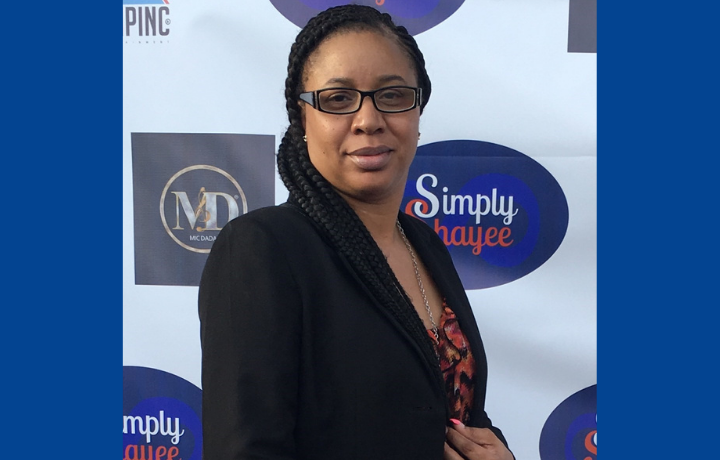 woman wearing glasses