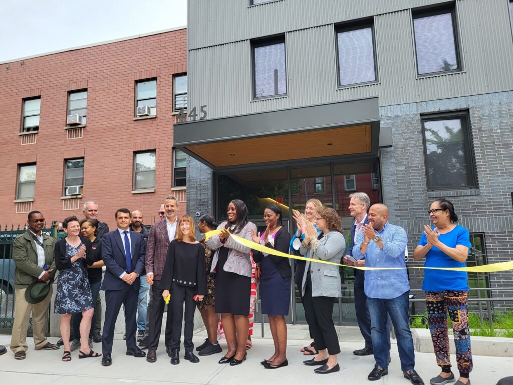 Betances ribbon cutting