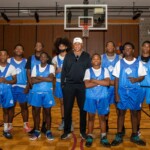 Knicks legend John Starks met with the 15-and-under division runner up team from Penn-Wortman.